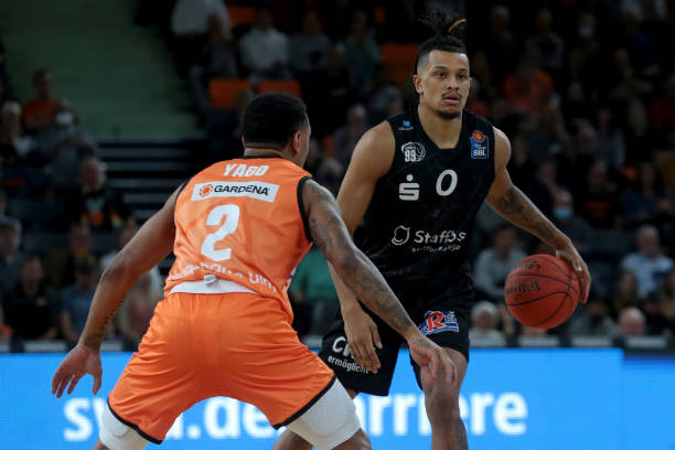 让人仿佛再 让人仿佛再