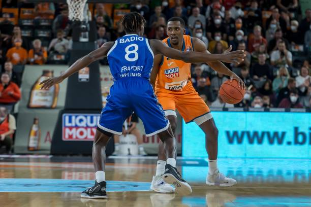 在最近的国 在最近的国