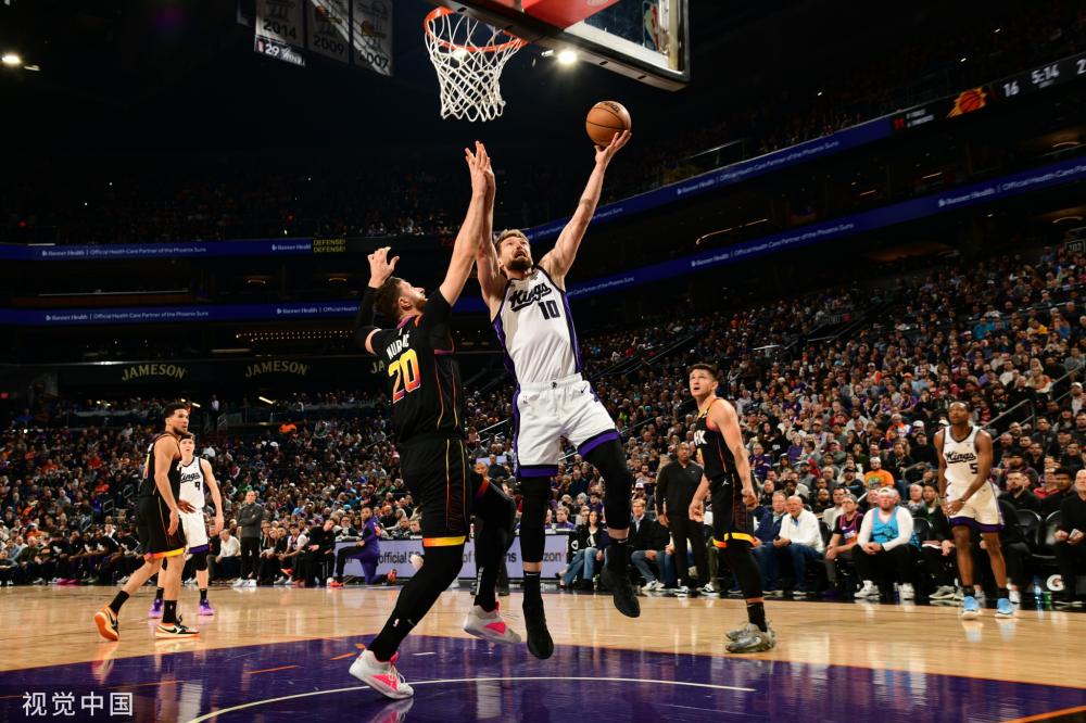 莉利娅表现 莉利娅表现