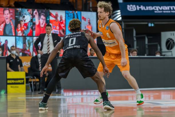 费尔南德斯 费尔南德斯